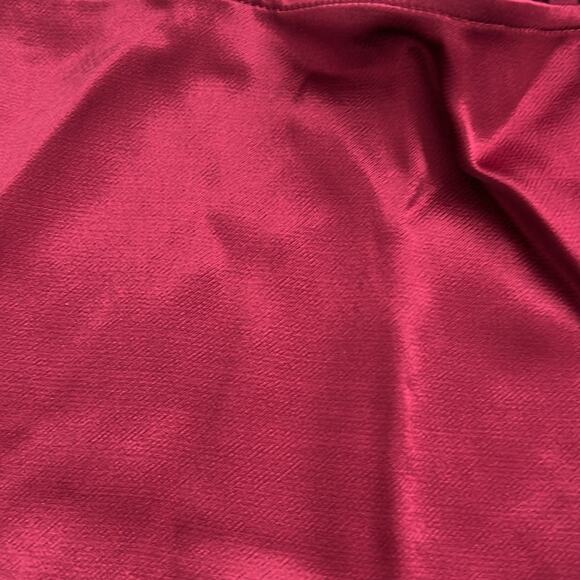 NWT $98 RUMORED Kerrigan satin mini skirt merlot 2 - Picture 9 of 14